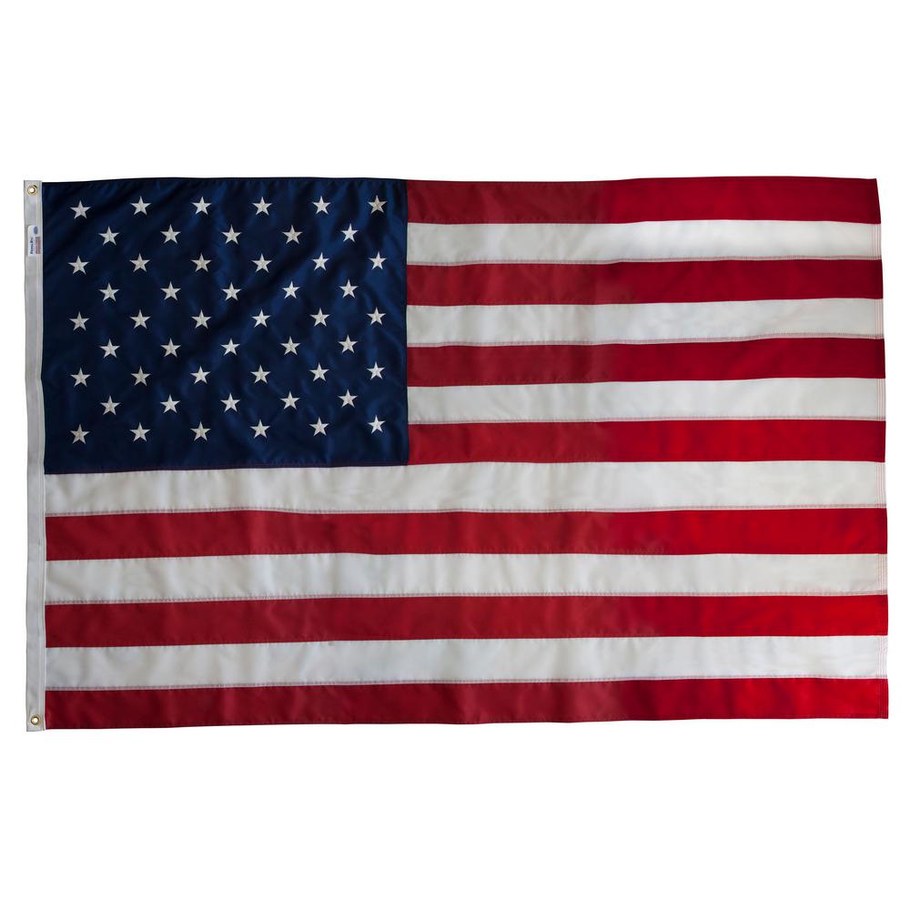 Annin Flagmakers Tough Tex 4 Ft X 6 Ft Polyester U S Flag For High Winds 2720 The Home Depot