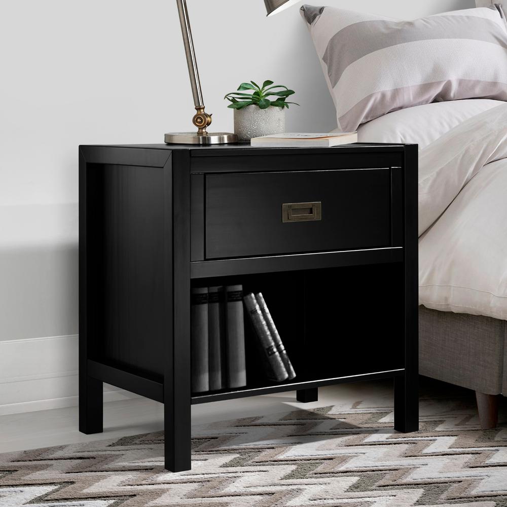 Welwick Designs 1Drawer Classic Solid Wood Nightstand BlackHD8421