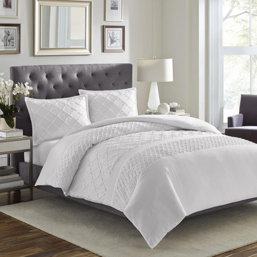 Stone Cottage Mosaic 3 Piece White King Comforter Set 214732 The