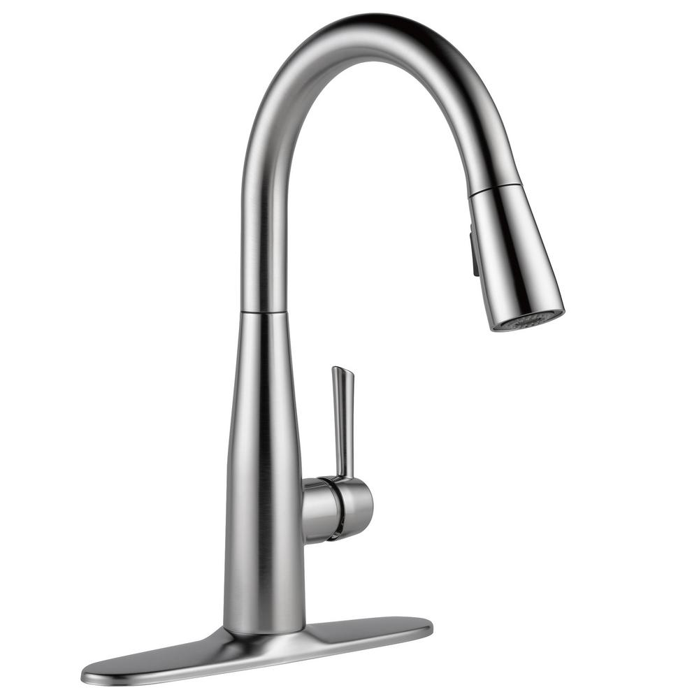 Delta Grant Single Handle Pull Out Sprayer Kitchen Faucet In