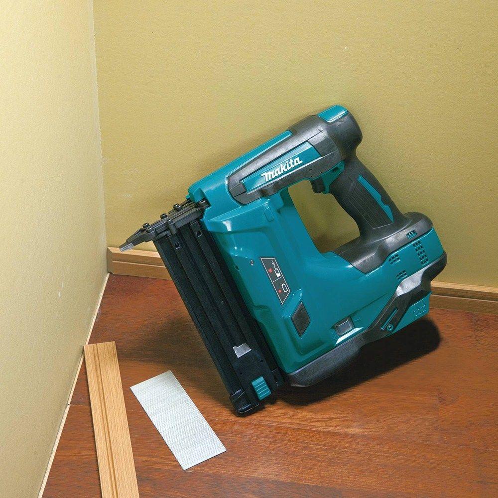 Makita Cordless 18Gauge Brad Nailer 18V LXT Liion Air Gun Dry Fire