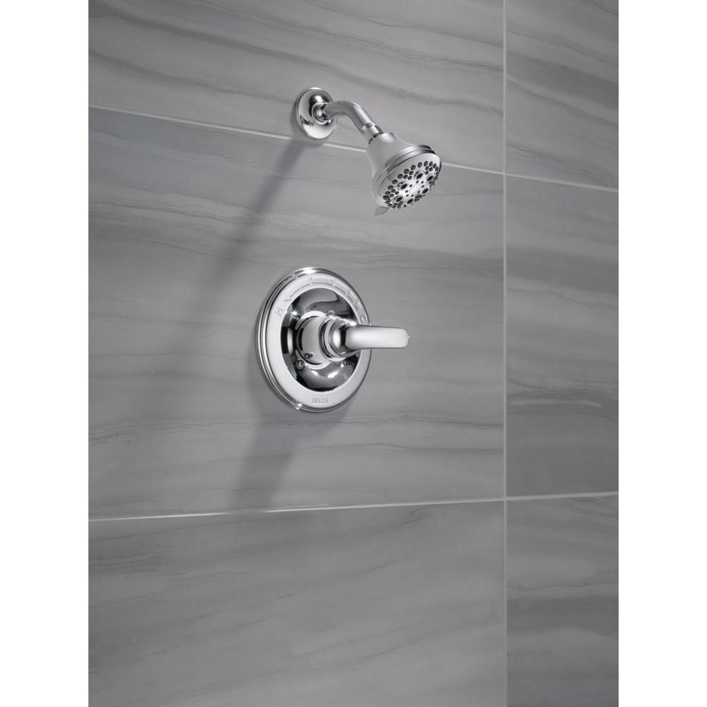 Delta 5Spray Shower Faucet Single Handle Classic Medium Chrome Head