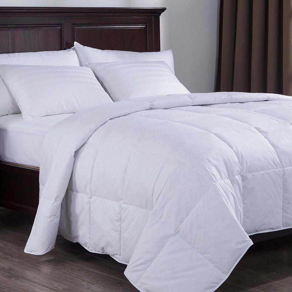 Puredown Lightweight Down Comforter King in WhitePD16023K The Home