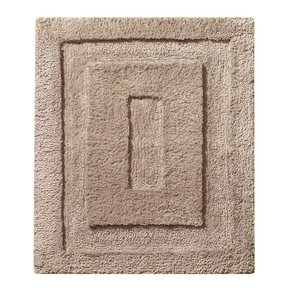 interDesign 21 in. x 17 in. Spa Small Bath Rug in Linen17037 The
