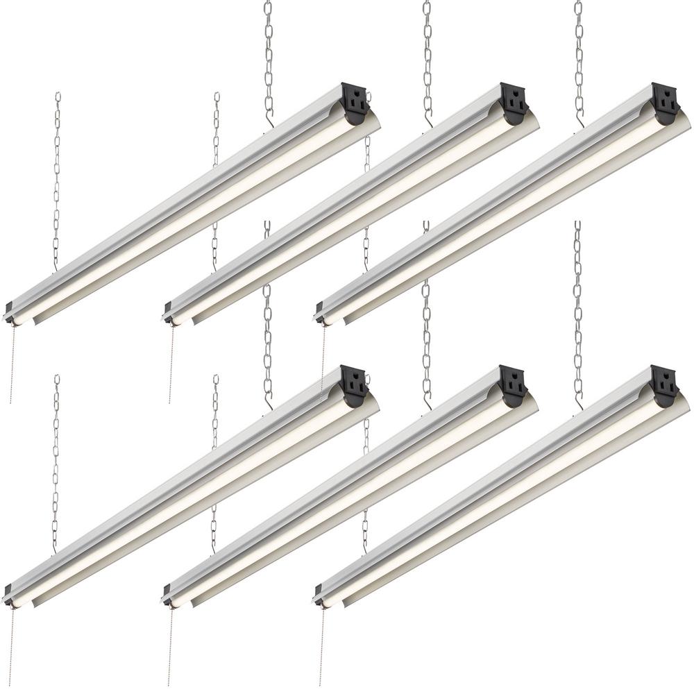 Newhouse Lighting 4 ft. 250Watt Equivalent Integrated LED Silver