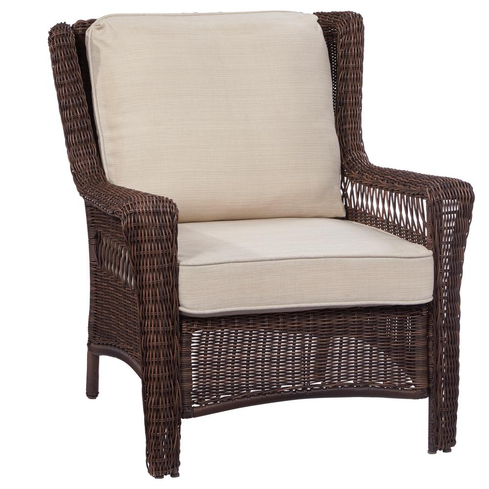 Reviews For Hampton Bay Park Meadows Brown Stationary Wicker Outdoor Lounge Chair With Beige Cushion 65 21451 The Home Depot
