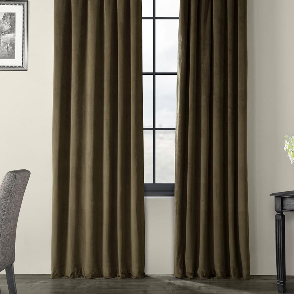Exclusive Fabrics Furnishings Signature Hunter Green Blackout