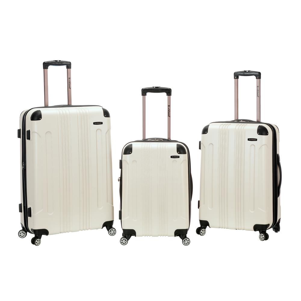 rockland luggage website