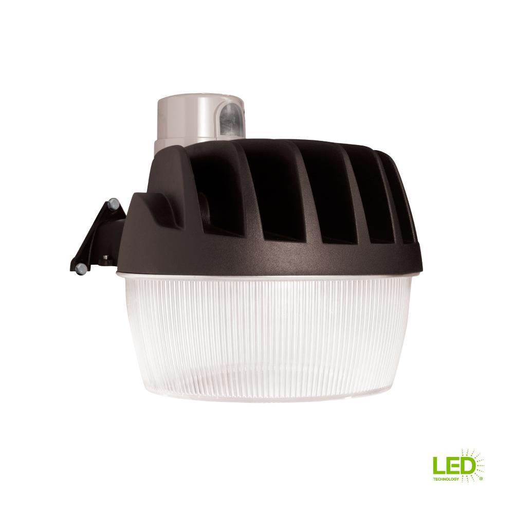 Halo Bronze Outdoor Led Area And Wall Dusk To Dawn Security Light Halo Bronze Outdoor Led Area And Wall Dusk To Dawn Security Light With Replaceable Photo Control