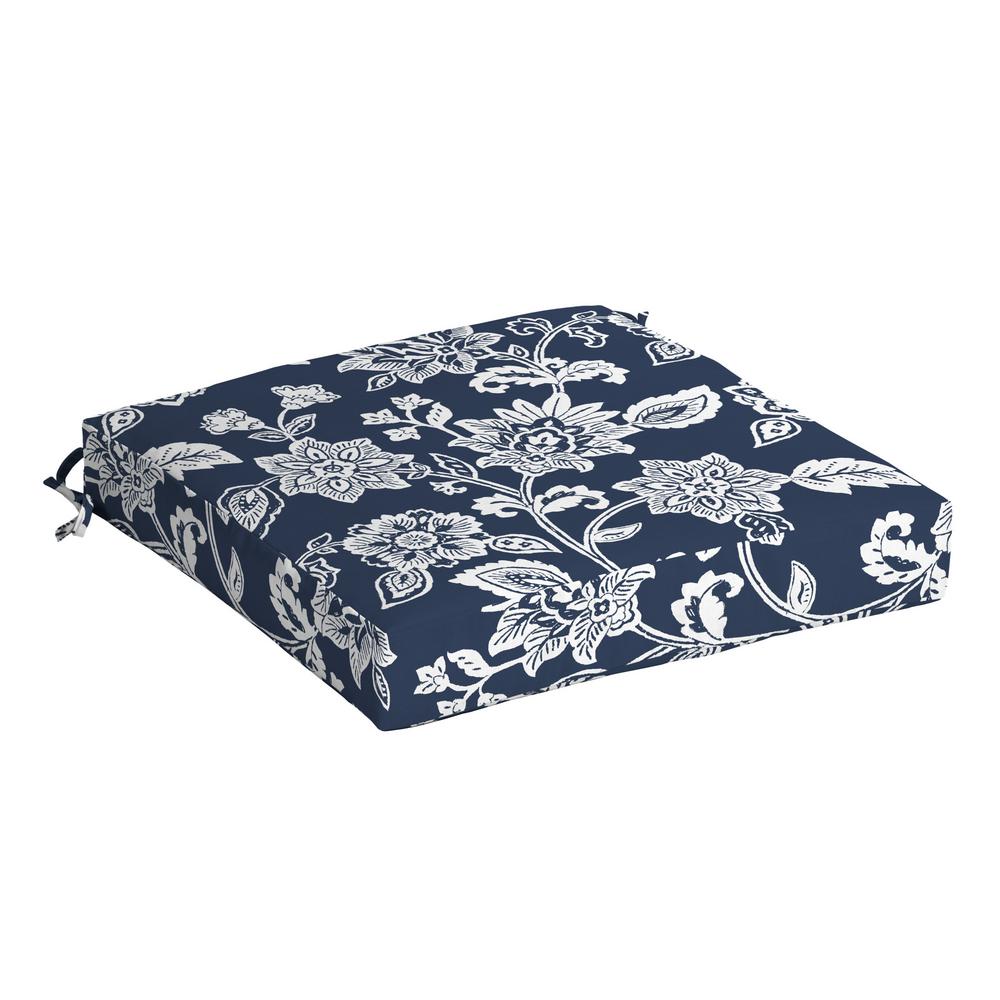 Arden Selections Sapphire Ashland Jacobean Square Outdoor Seat Cushion ...