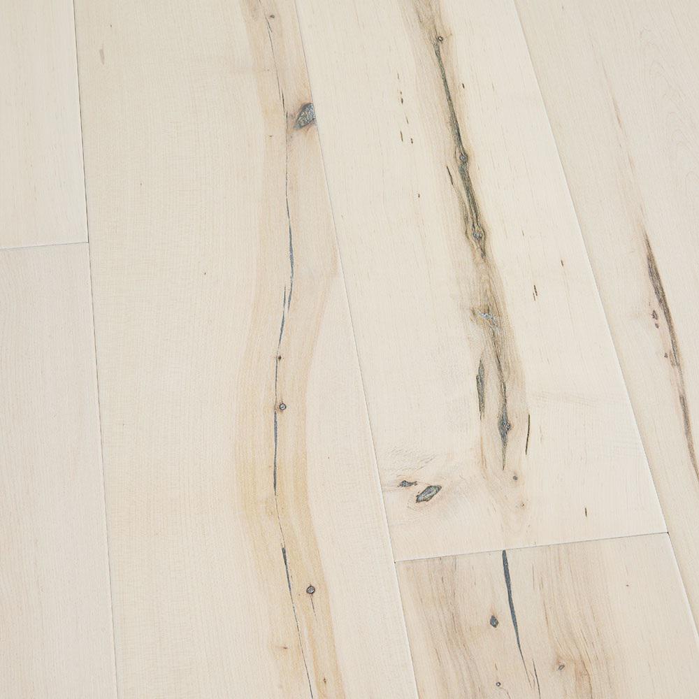 Take Home Sample Maple Manhattan Engineered Click Hardwood Flooring 5 In X 7 In