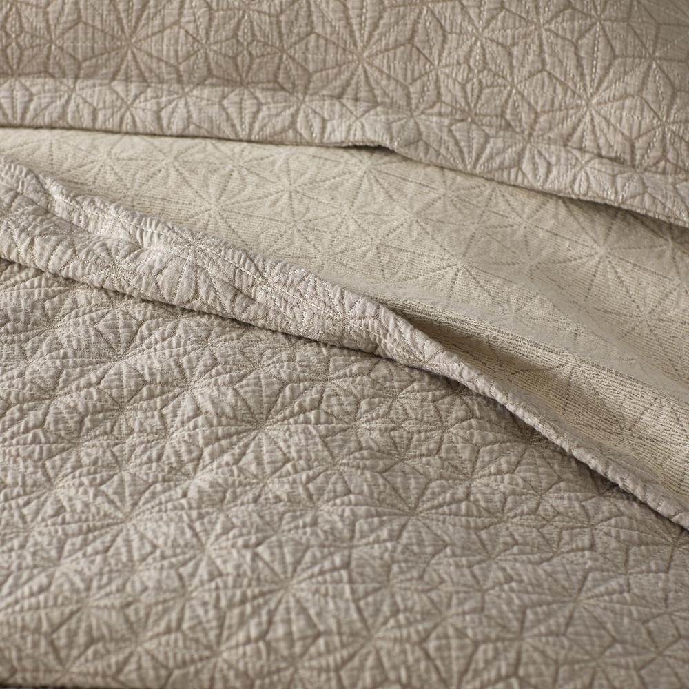 The Company Store Winfield Taupe Solid Cotton King Coverlet 50485q