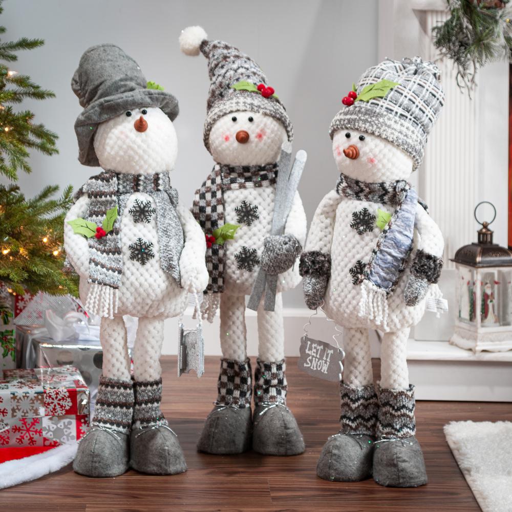 plush snowman wreath accent