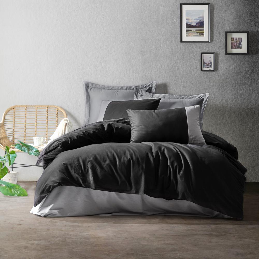 Black Gray Bedding Sets Bedding Bath The Home Depot