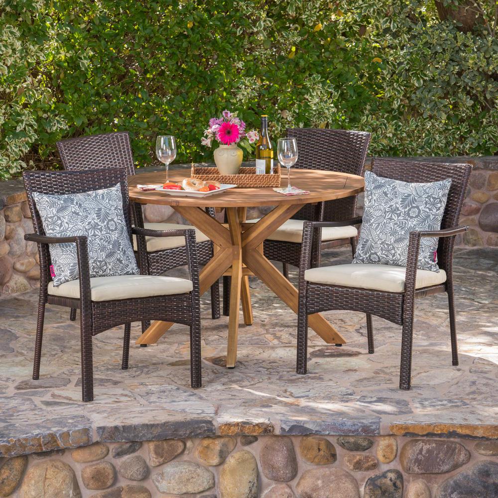 Le House Hugo 5 Piece Wood And Wicker Circular Outdoor Dining Set Le House Hugo 5 Piece Wood And Wicker Circular Outdoor Dining Set With Crme Cushion
