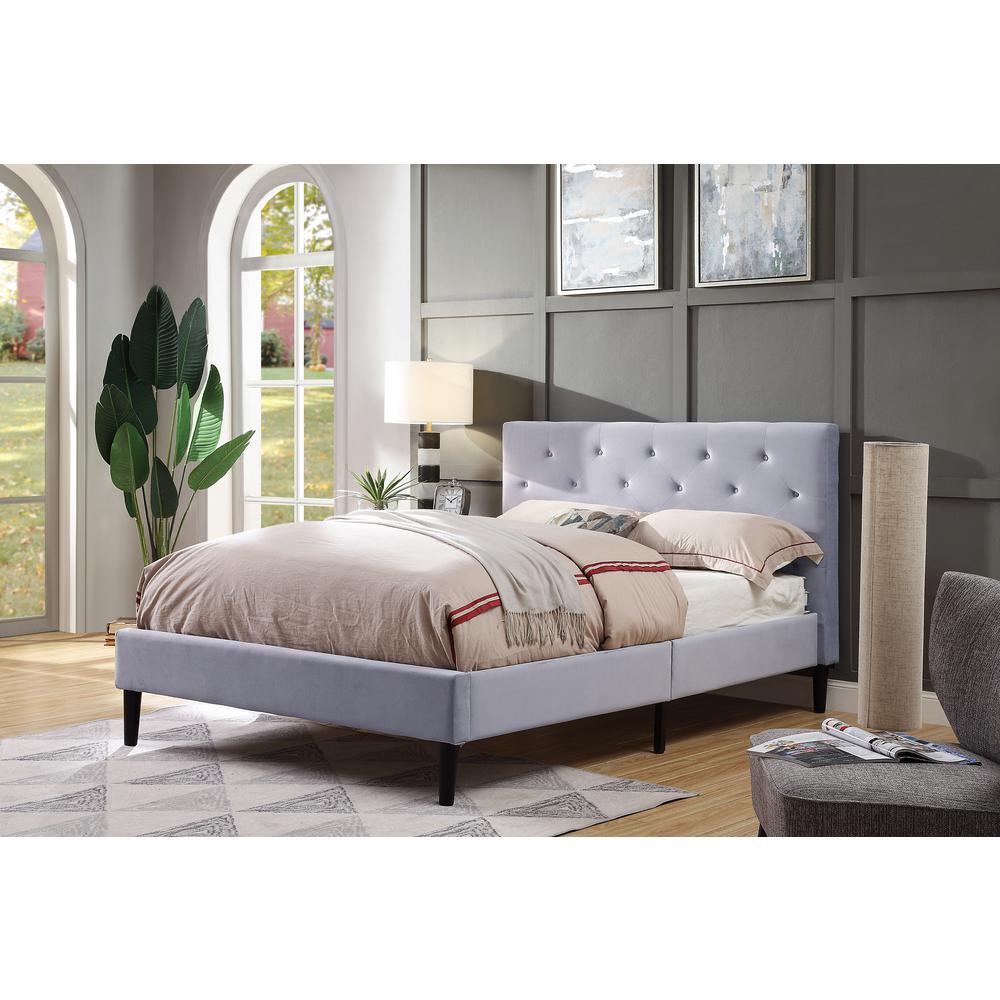Homesullivan Monarch White Queen Upholstered Bed 40e388bq