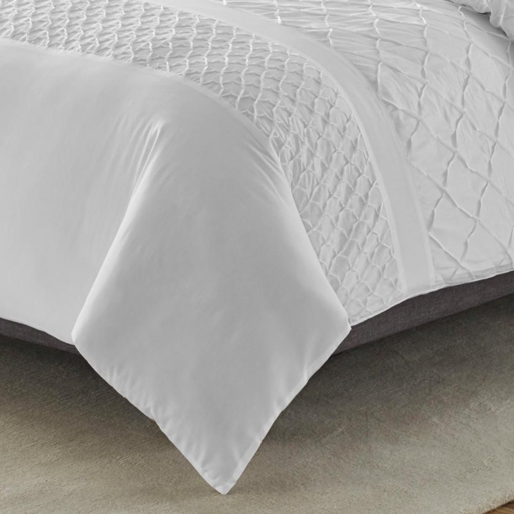 Stone Cottage Mosaic 3 Piece White King Comforter Set 214732 The