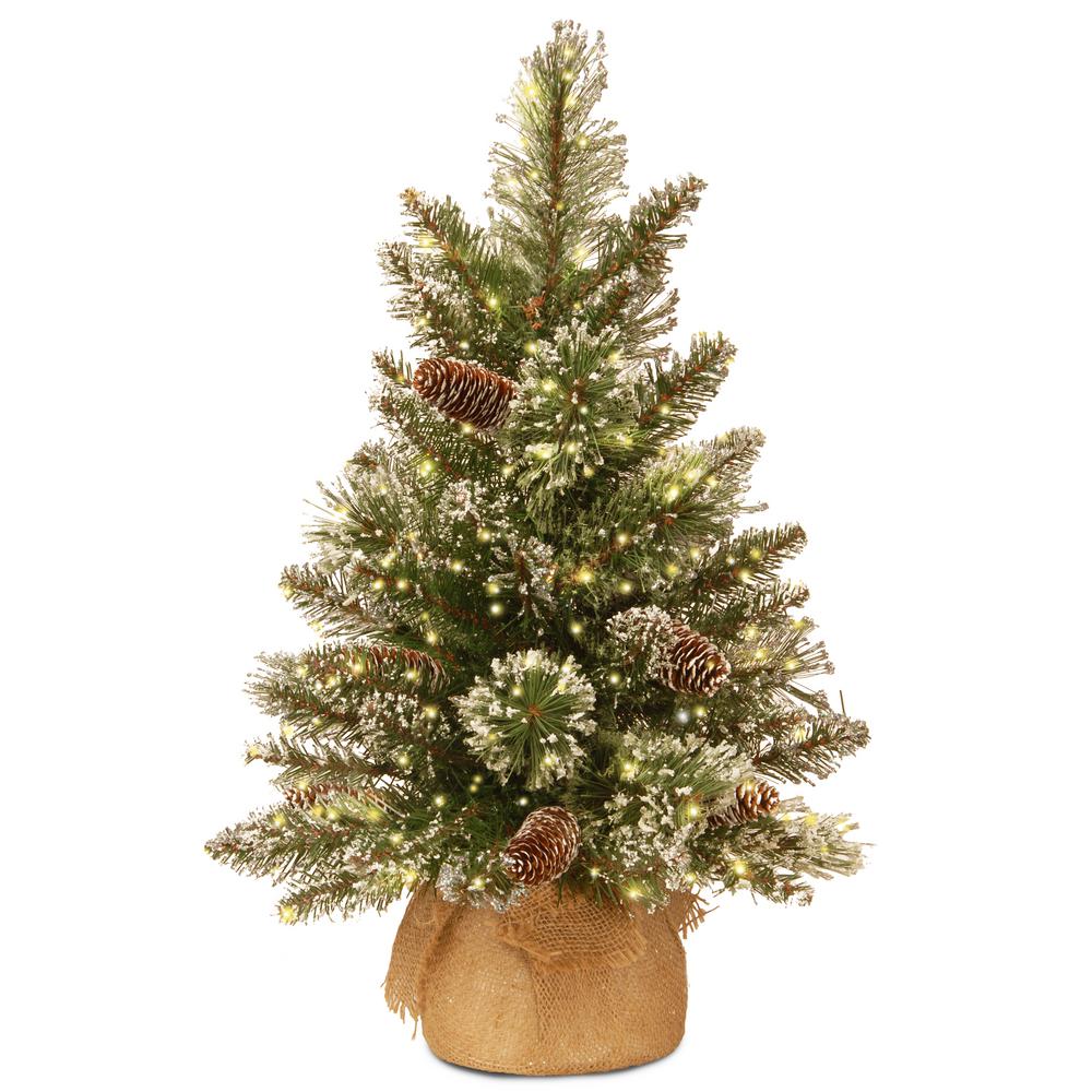 ge 7 5 ft just cut ez light norway spruce c3 dual color white tipped christmas trees