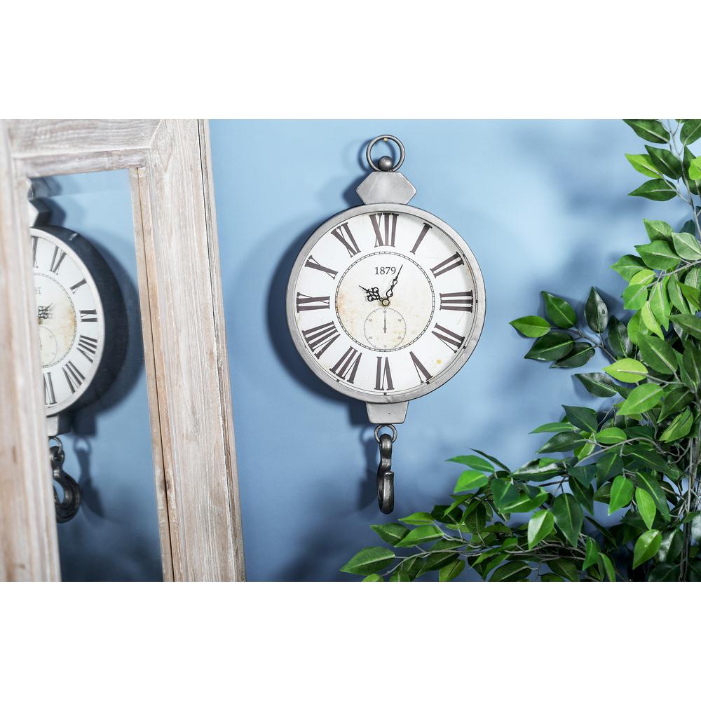 Utopia Alley 30 in. Antique White Round Distressed Finish Metal Wall