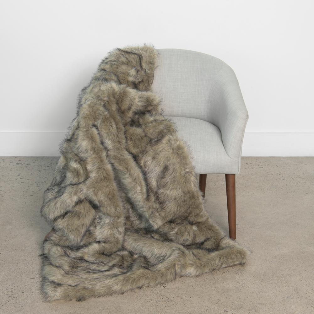 Best Home Fashion Wild Mannered 54 In X 36 Tawny Fox Faux Fur Best Home Fashion Wild Mannered 54 In X 36 Tawny Fox Faux Fur Throw The Depot