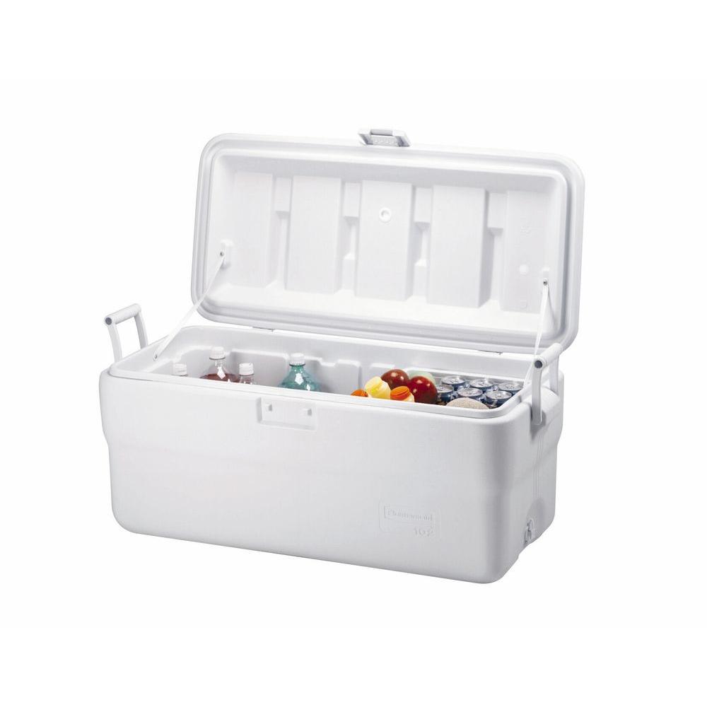 Rubbermaid 102 Qt. Marine Chest Cooler by Rubbermaid