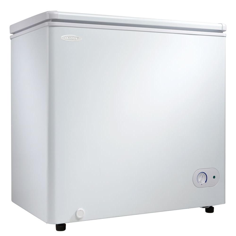 Danby 5.5 cu. ft. Manual Defrost Chest Freezer in WhiteDCF055A1WDB1