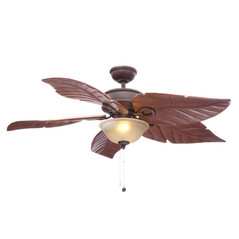 Ceiling fan for angled ceiling