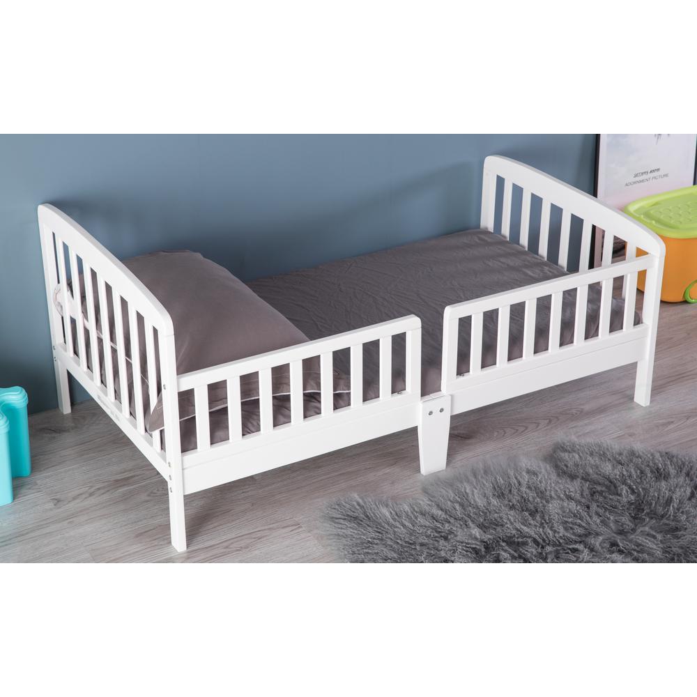 girls white double bed
