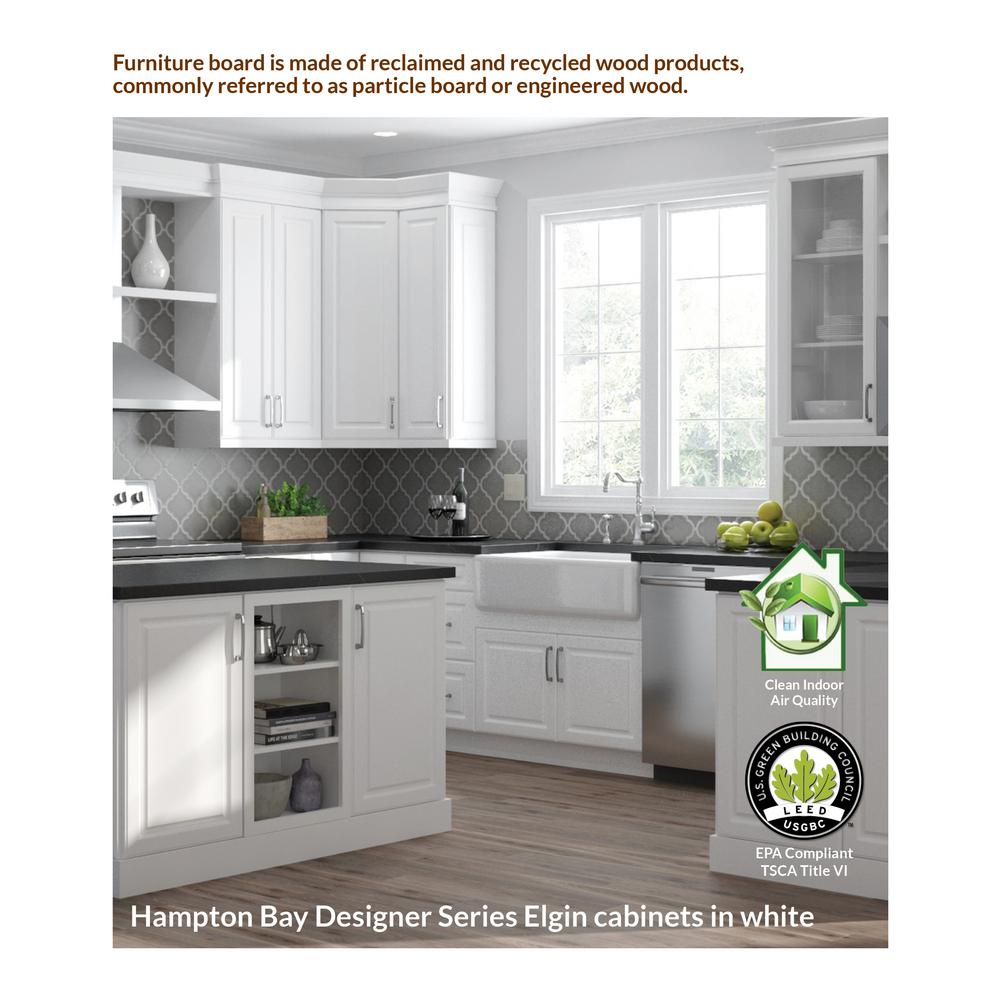 Hampton Bay Designer Series Soleste Assembled 33x34 5x23 In Blind Corner Base Kitchen Cabinet In Spice Bb42r Shsp The Home Depot
