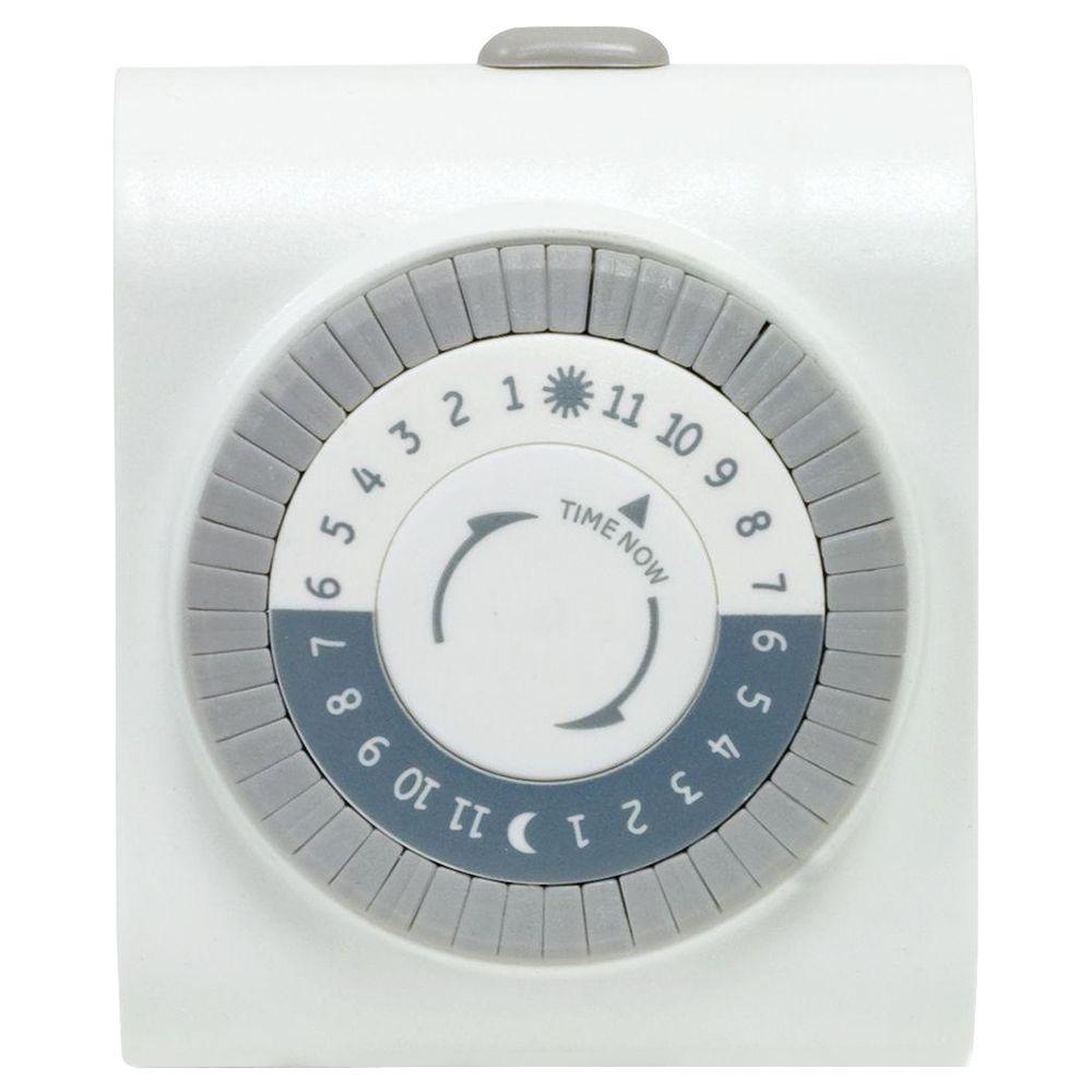 Defiant 15 Amp 24Hour Indoor PlugIn HeavyDuty Mechanical Timer with