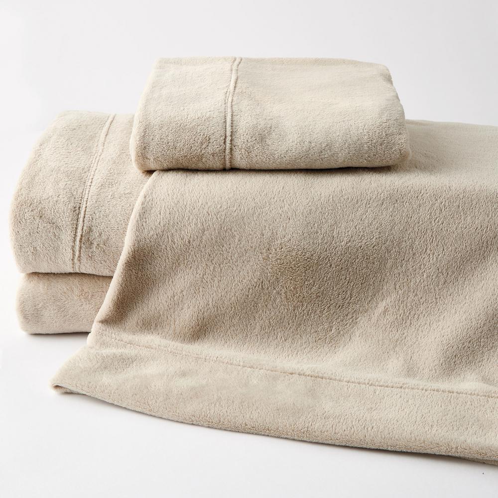 The Company Store Company Plush Grain Solid Standard Pillowcase