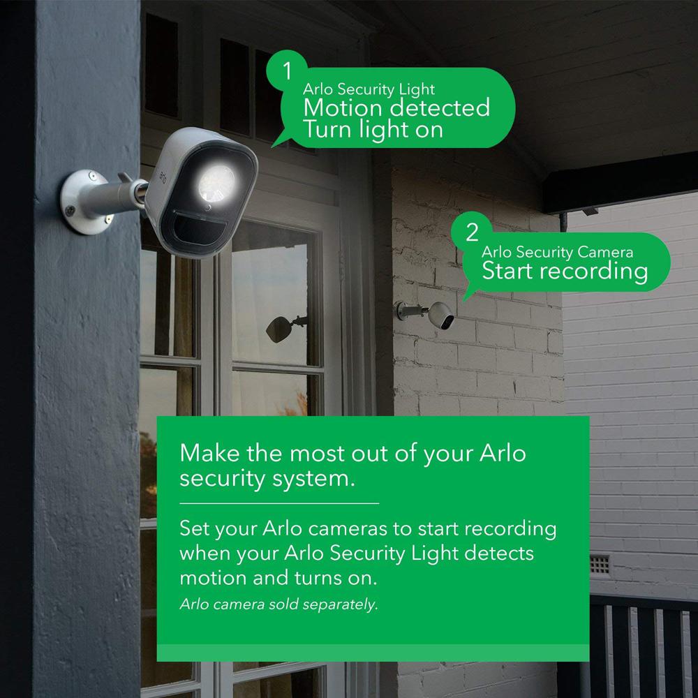 arlo light camera