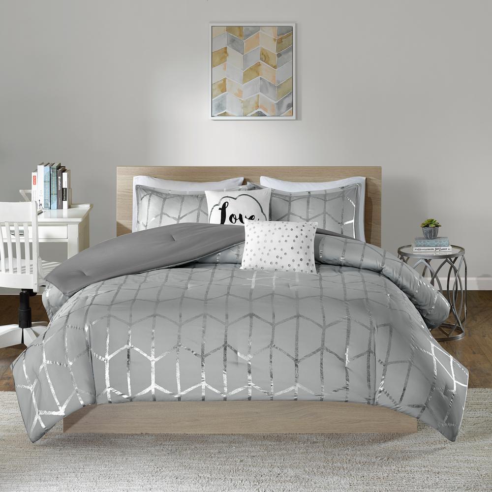 Grey//Silver 5 Piece Intelligent Design Zoey Metallic Triangle Print Ultra Soft Hypoallergenic Microfiber Comforter Set Bedding Full//Queen