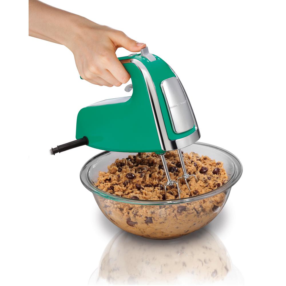 Hamilton Beach 6 Speed Green Hand Mixer with SnapOn Case62623 The