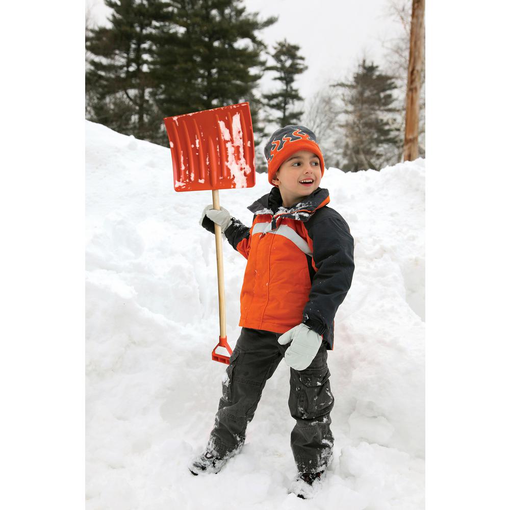 KIDS SNOW SHOVEL With STEEL CORE HANDLE Durable Lightweight Removal