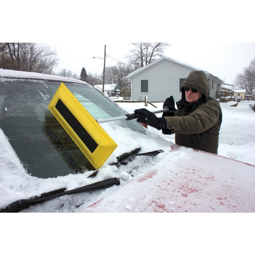 13 Best Ice Scrapers for Your Car in 2018 - Windshield Ice Scrapers and  Snow Brushes