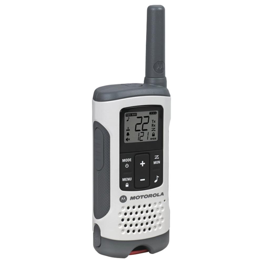 Motorola Talkabout T200 Gray Two-way Radios 20 Mile Rechargeable 2 Pack MOT-T200