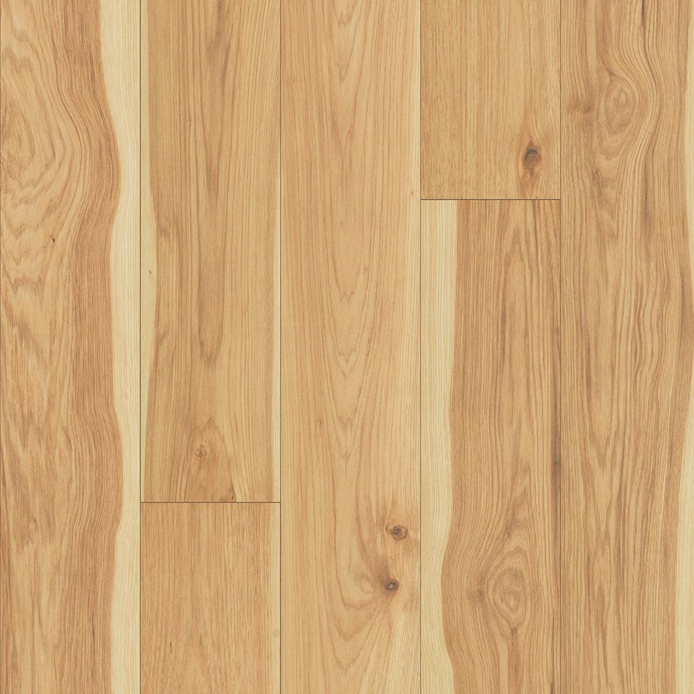 Pergo Outlast Arden Blonde Hickory 10 Mm Thick X 6 1 8 In Wide X 47 1 4 In Length Laminate Flooring 16 12 Sq Ft