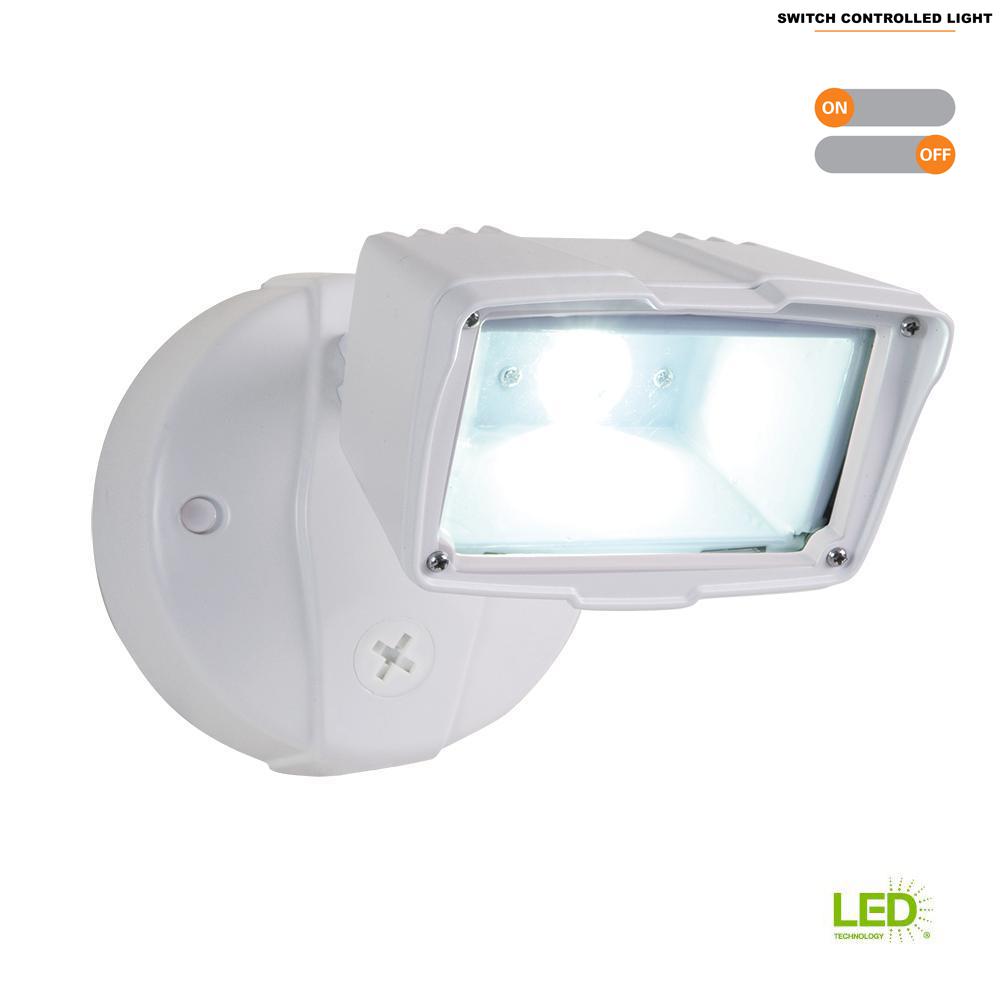 Halo White Outdoor Integrated Led Small Head Security Flood Light White Outdoor Integrated Led Small Head Security Flood Light With 1475 Lumens 5000k Daylight Switch Controlled