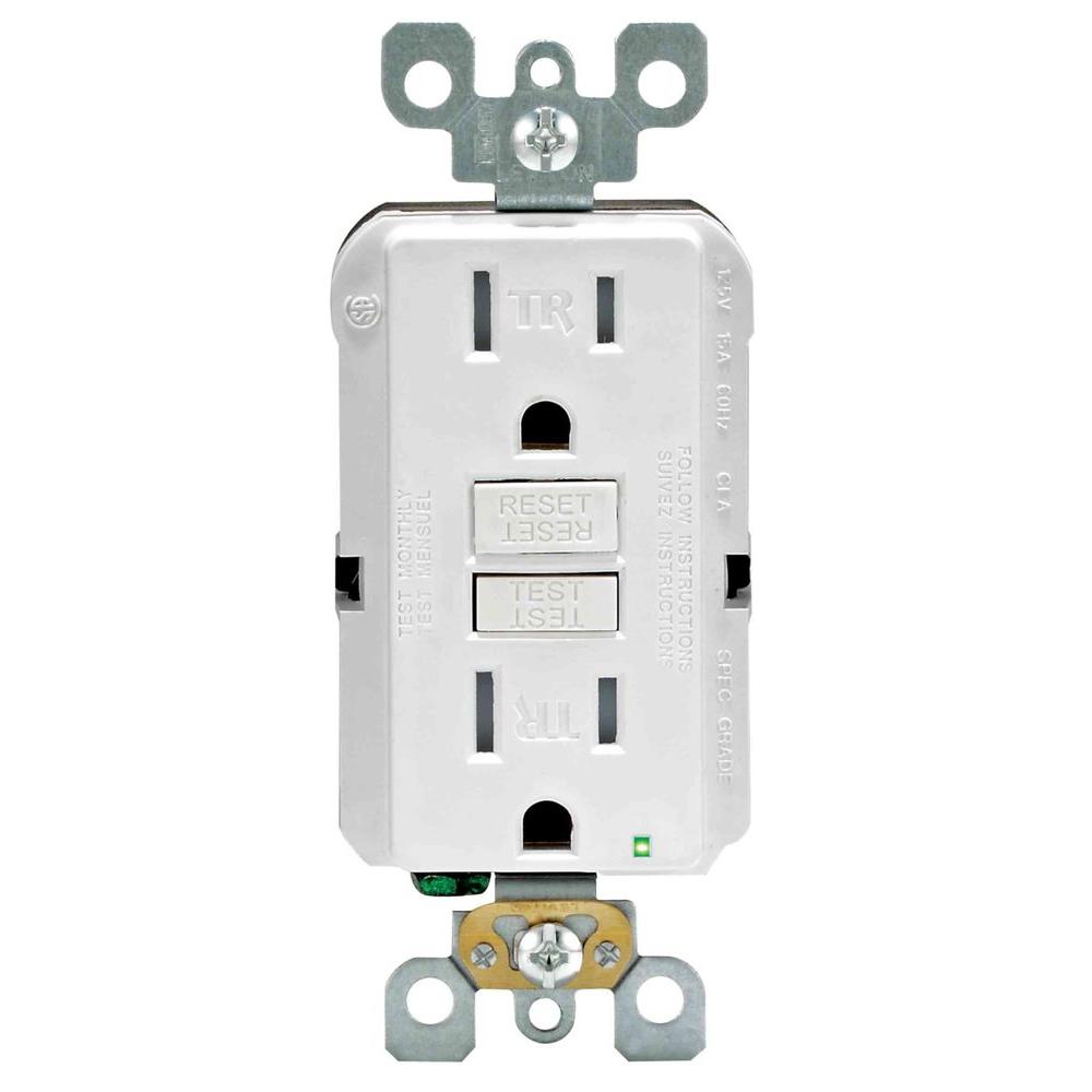 Leviton SmartlockPro 15 Amp Slim Tamper Resistant GFCI Duplex Outlet ...