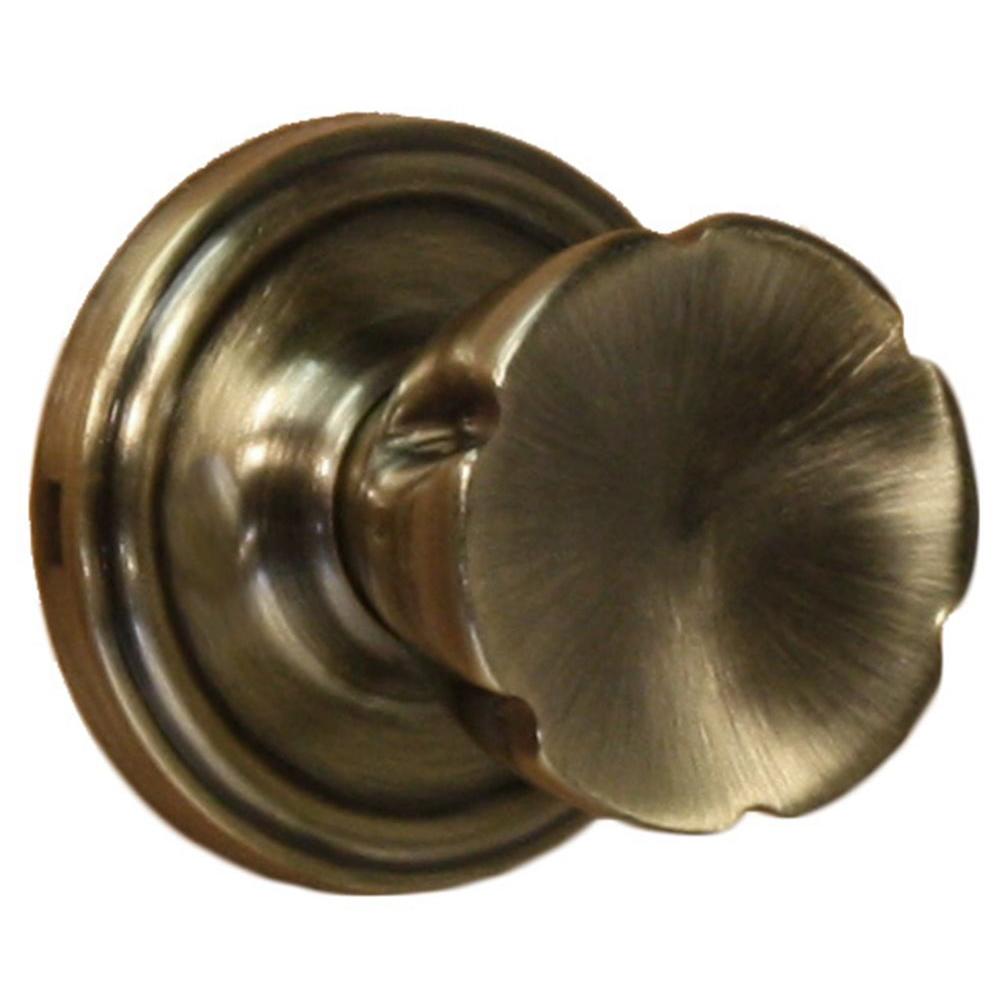 thumbnail image 2 of Weslock Eleganti 840 Keylock Entry Door Knob – Antique Brass – NOS Traditional Style 2 of 5