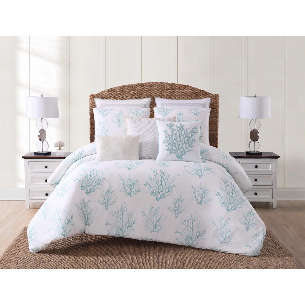 Oceanfront Resort Cove White and Blue Twin Extra Long Comforter Set