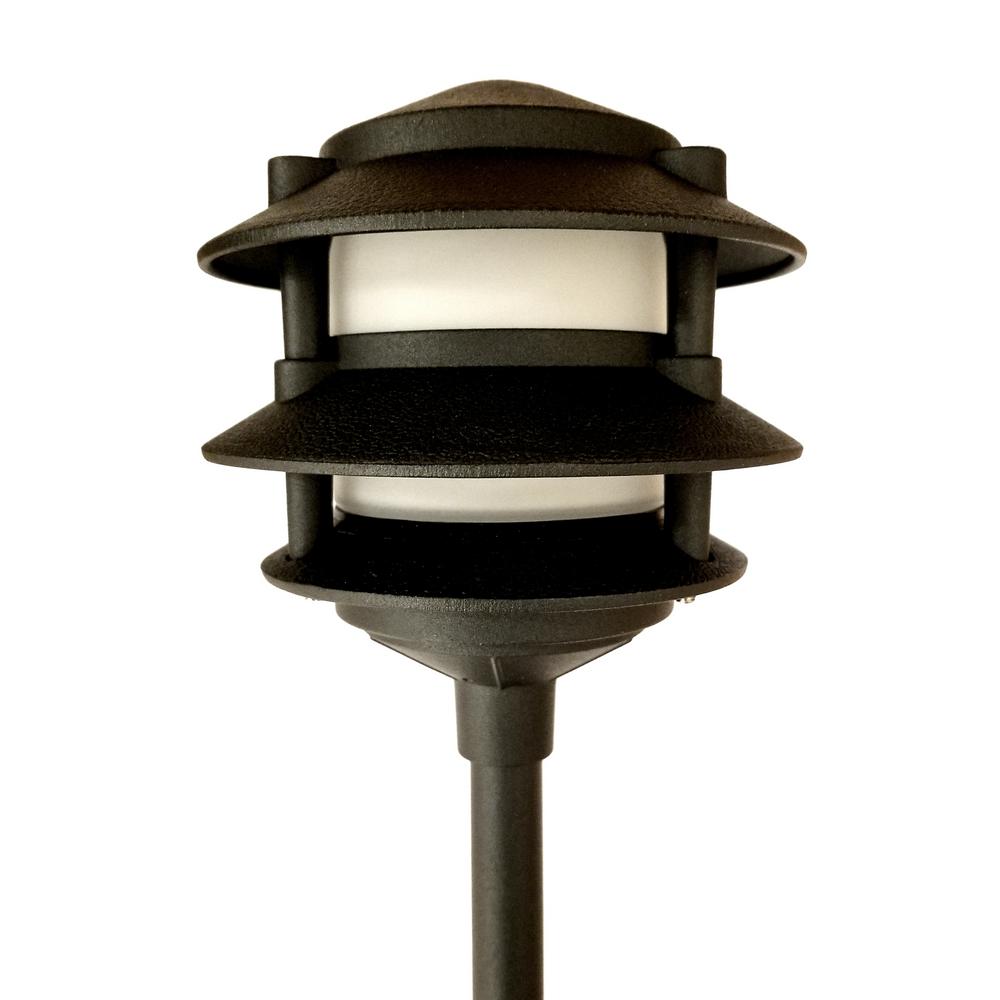 Best Landscape Lighting To Illuminate Your Home And Yard At