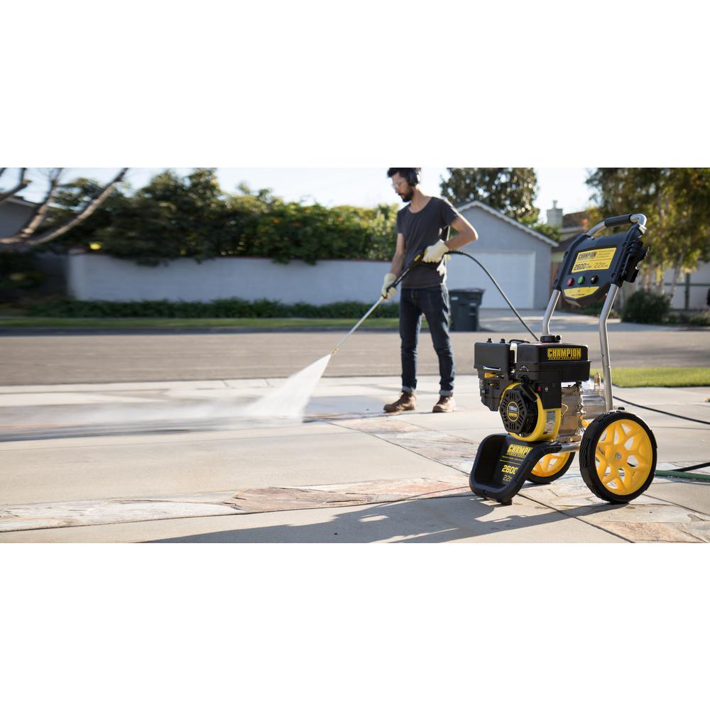 Gas Powered Pressure Washer DollyStyle Cleaner 2600 psi 2.2 GPM Recoil
