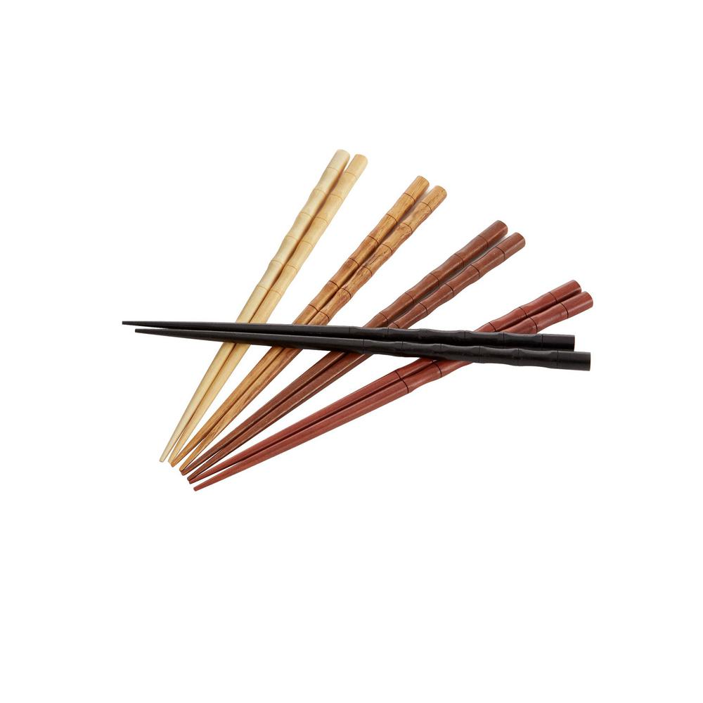 cleaning bamboo chopsticks