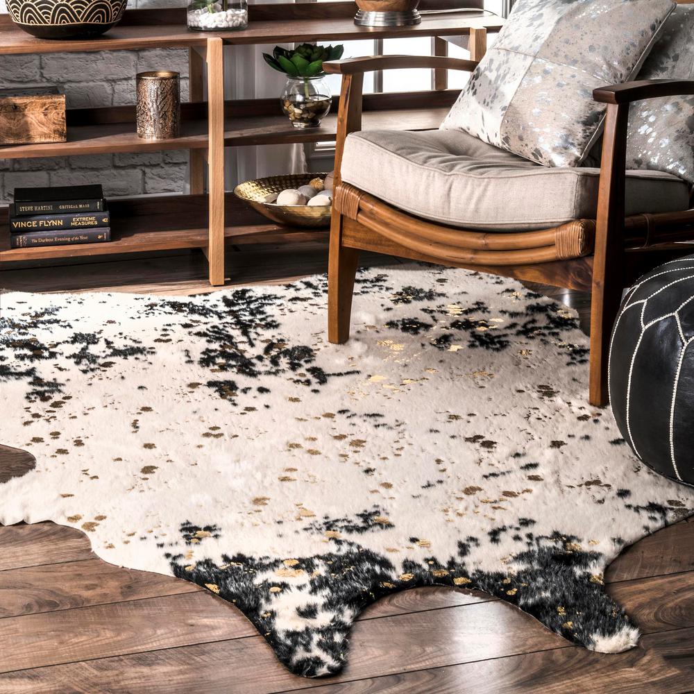 Stylewell Iraida Faux Cowhide Off White Black 5 Ft X 7 Ft Shaped