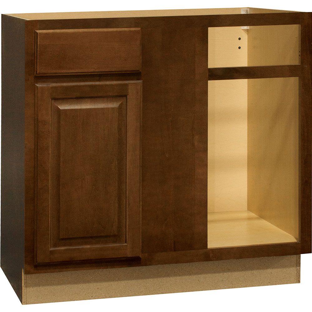 Hampton Bay Hampton Assembled 28 5x34 5x16 5 In Lazy Susan Corner Base Kitchen Cabinet In Unfinished Beech Kblsn36 Uf The Home Depot