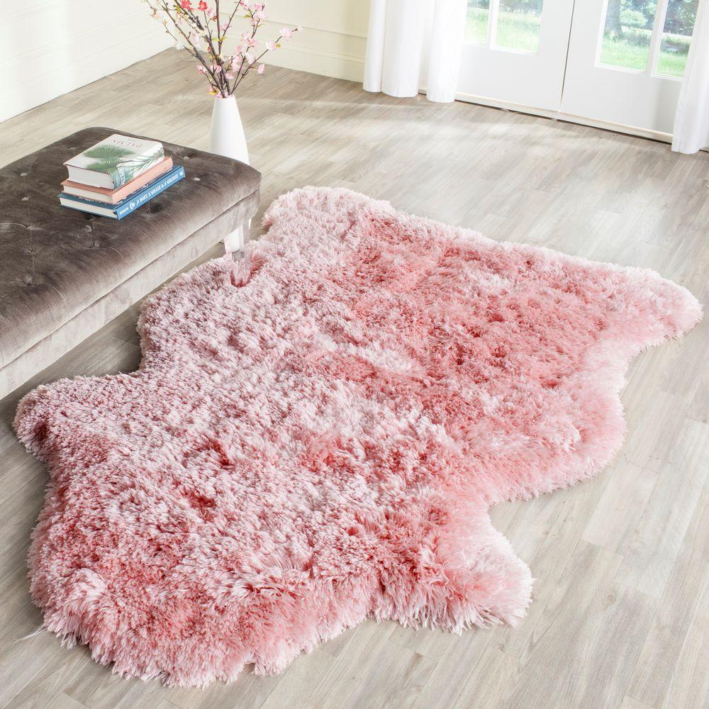 Safavieh Arctic Shag Pink 5 ft. x 7 ft. Scalloped Area RugSG270P5S