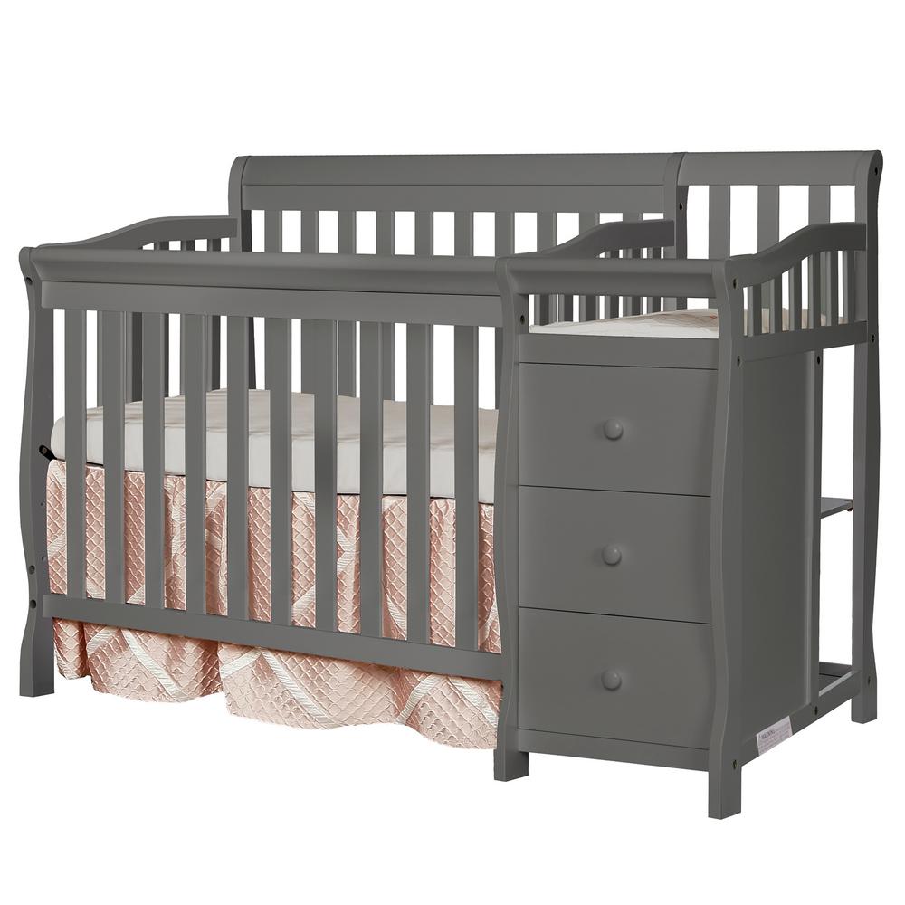mini crib with changing table