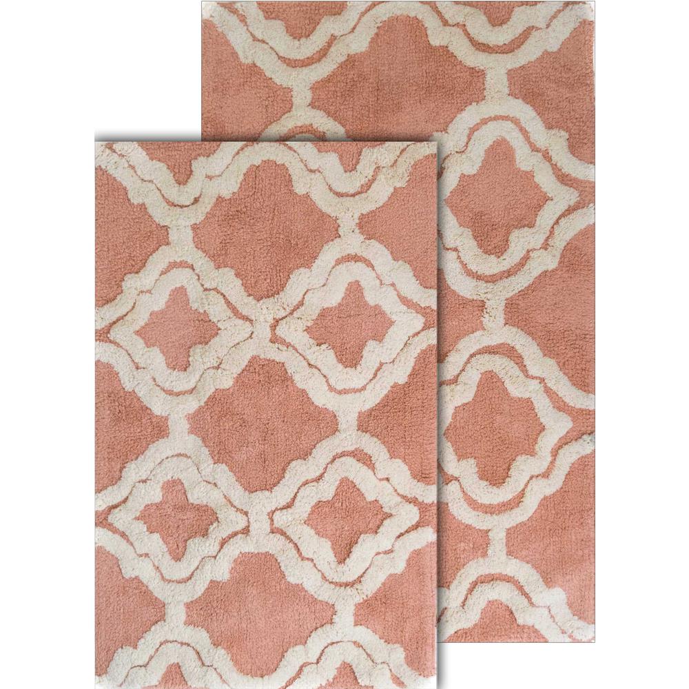 Chesapeake Merchandising Double Quatrefoil Salmon Ivory 2 Ft X 3